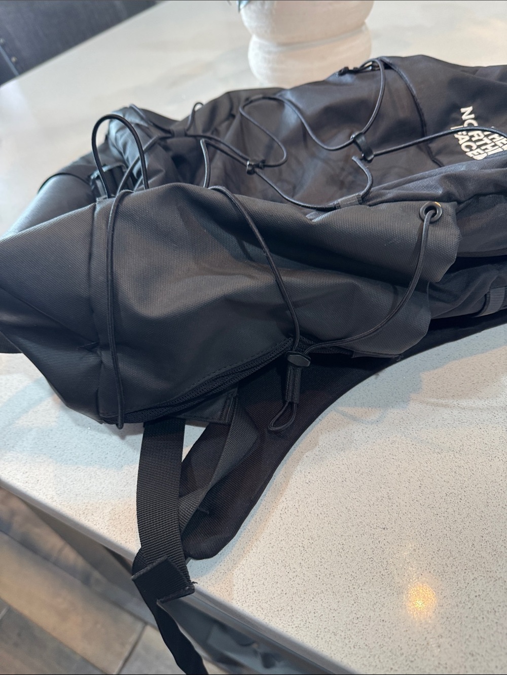 The North Face Borealis Black Backpack - Picture 5 of 9